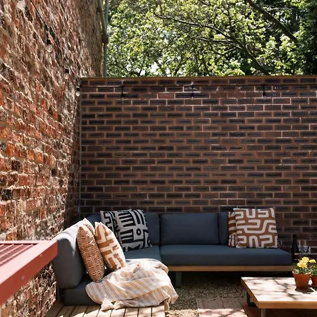 Bracken Cottage, The Lanes Cottages,