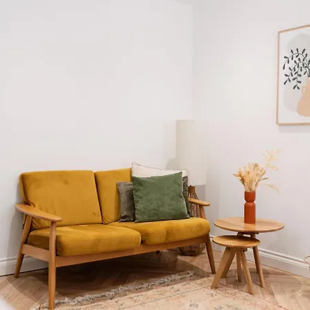 Bracken Cottage, The Lanes Cottages,