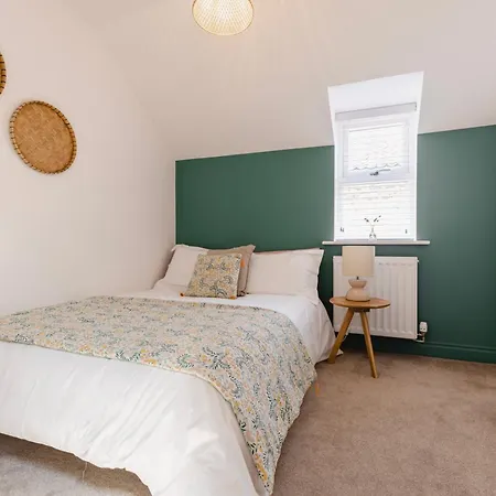 Bracken Cottage, The Lanes Cottages, Apartment